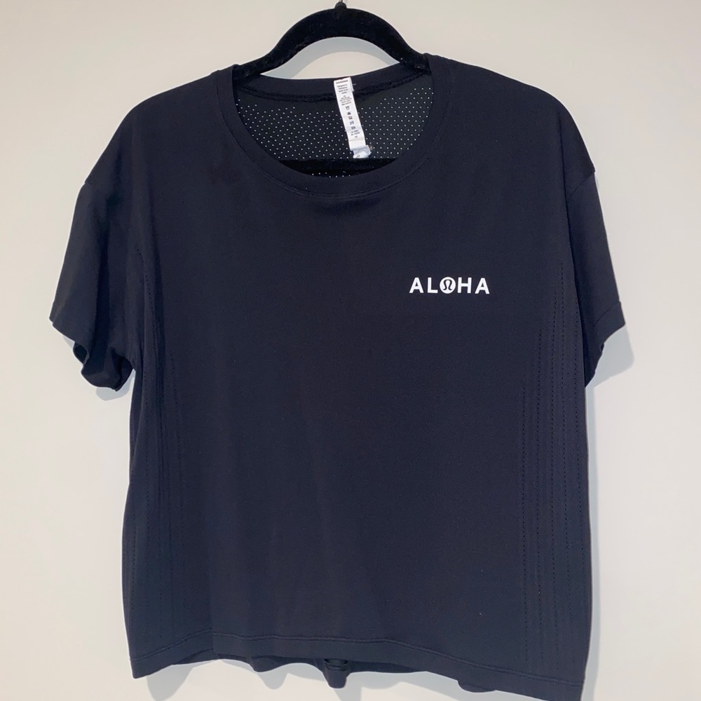 Limited Edition Retired Hawaii Aloha Cropped Lululemon SS Top Workout Top
